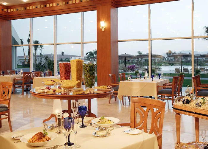 Jolie Royal Peninsula & 5* Sarm es-Sejk